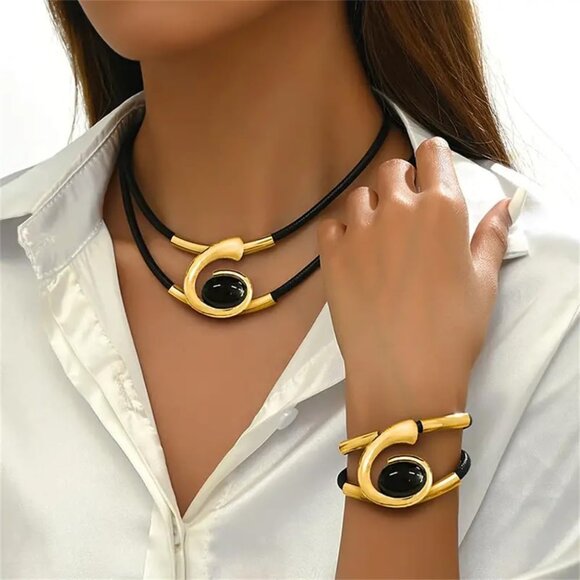 Gold Jewelry Set, Bohemian Double-Layer Black Rope With Oval Black Acrylic Penda - Picture 5 of 7
